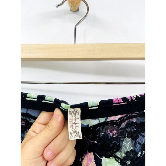 Free People black floral satin lace maxi slip skirt - Picture 4 of 6